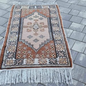 Tunezyjski dywan wełniany tkany ręcznie 160 x 77 cm wełna 100% #100