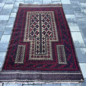 Kolekcjonerski perski dywan modlitewny Baluch 100% wełna unikatowy wzór Mihrab 145x83 cm #145